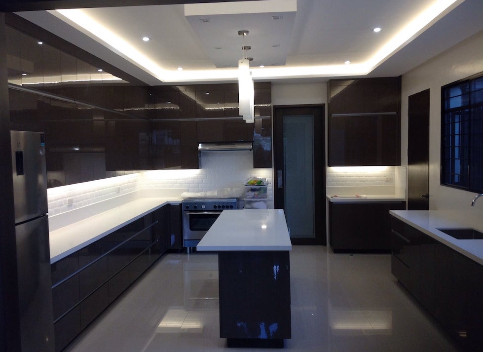 Black Acrylic Modular Kitchen Cabinets